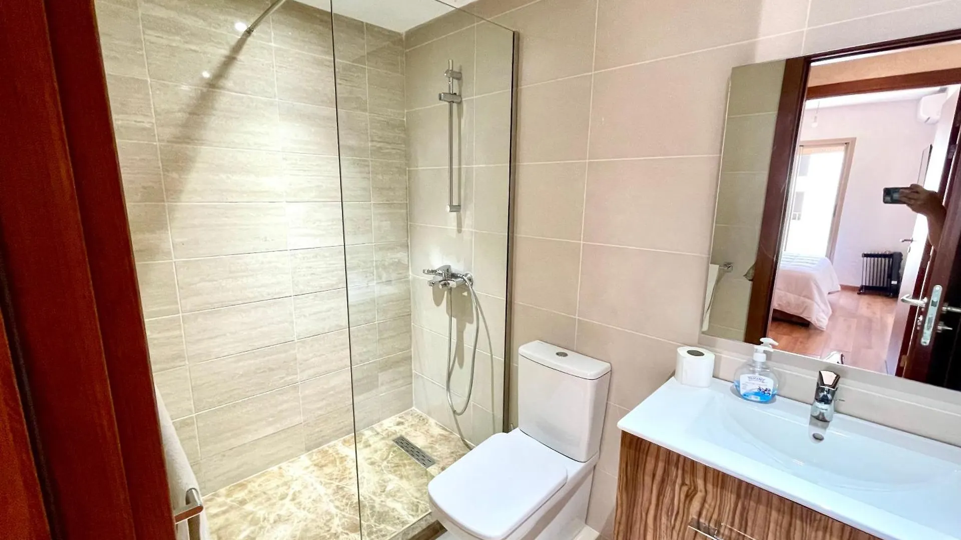 Appartement Luxueux Prestigia Wifi Fibre Optique Fes 0*,